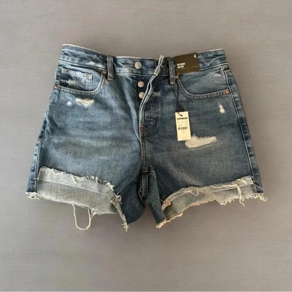 Express Pants - Express denim mom
shorts super high rise size 14
